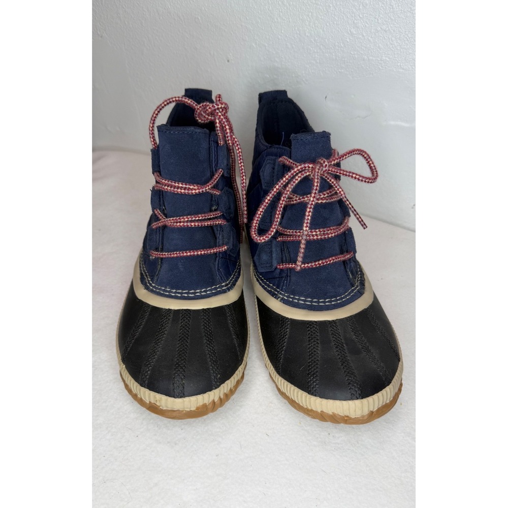 Sorel Out N About Plus Duck Boots Women 8 Navy Blue Quilted Waterproof Gorpcore